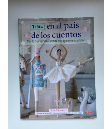 "Tilda en el país de los cuentos". Tilda